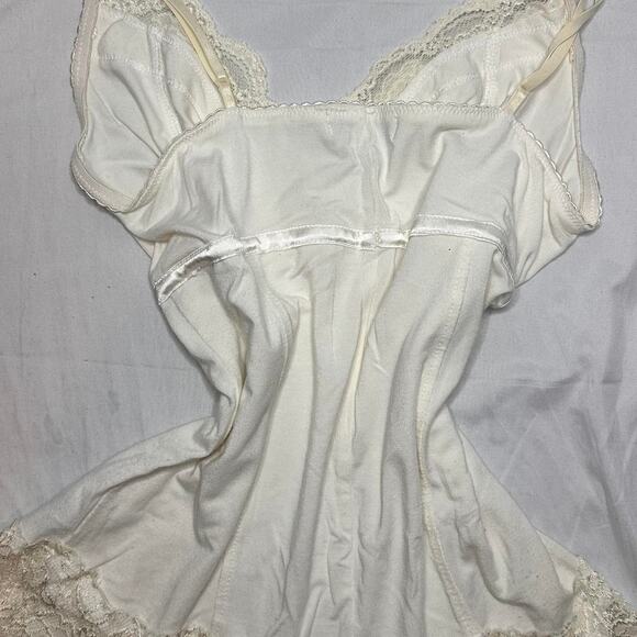 Twenty One Vintage White Laced - Picture 3 of 4